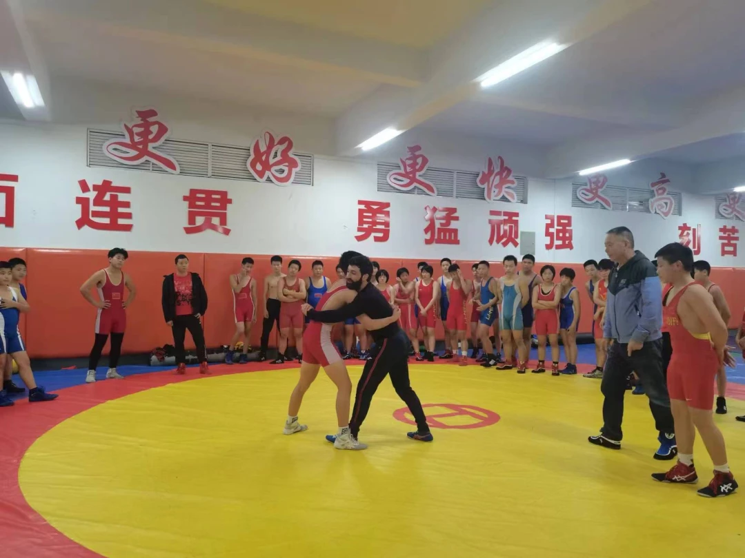 为什么篮球后卫需要特别的体能训练_1